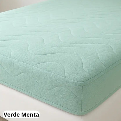 Protector Antifluido Premium + Fundas de Almohada GRATIS